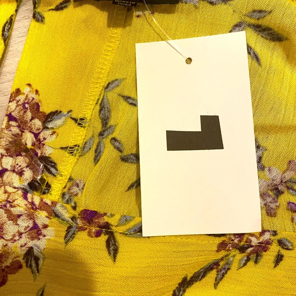 Staccato Yellow Surplice Smocked Waist Floral Print Blouse - Picture 15 of 16